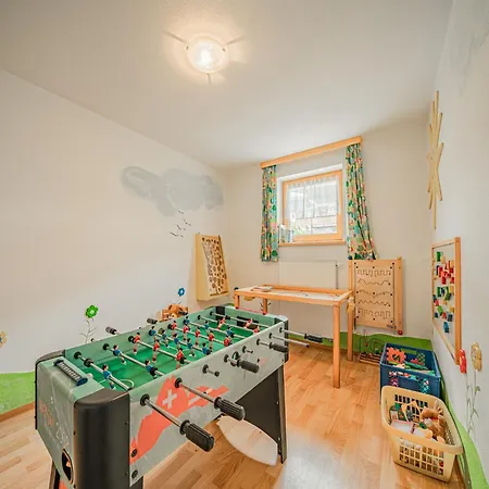 Apartamento In Brixen Near Wilder Kaiser Gondola, Cleaning Included