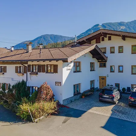 In Brixen Near Wilder Kaiser Gondola, Cleaning Included Apartamento